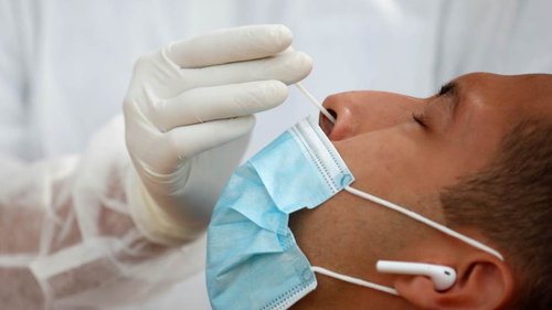 Novi sojevi Covida brzo se šire: Obratite pažnju na ove simptome