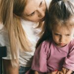 Tri rečenice koje trebamo izbjegavati u komunikaciji s djecom