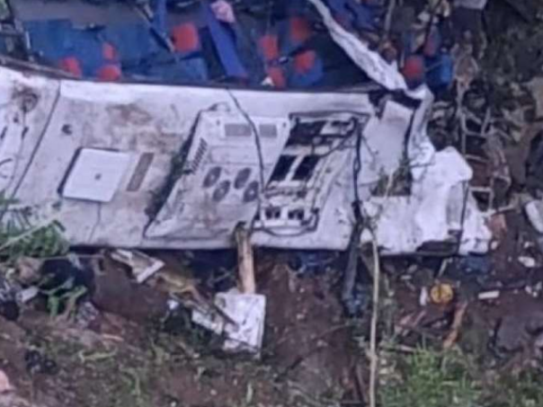 More than 10 dead in school bus crash in Colombia