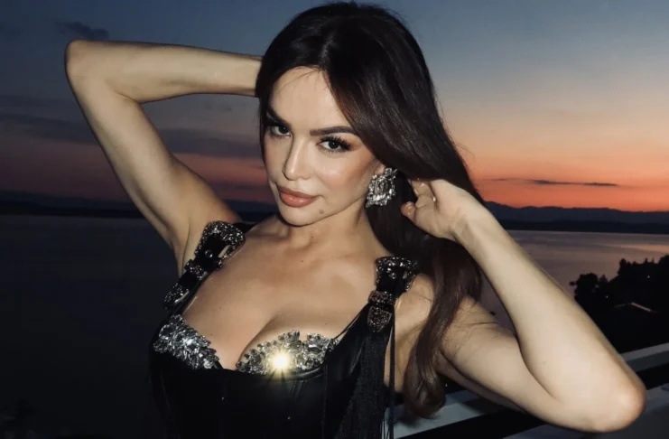Ovo morate vidjeti: Severina u 54. godini pozirala u bikiniju Ovo morate vidjeti: Severina u 54. godini pozirala u bikiniju